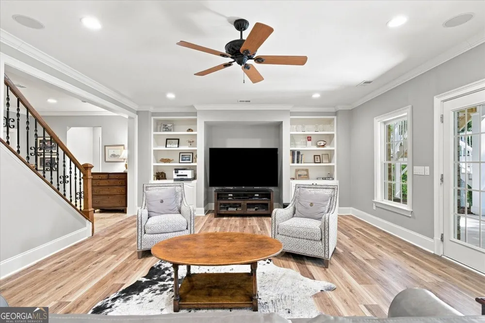 6163 TALMADGE RUN Acworth, GA 30101