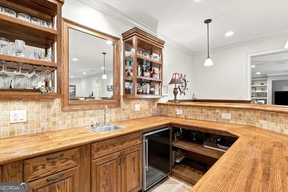 6163 TALMADGE RUN Acworth, GA 30101