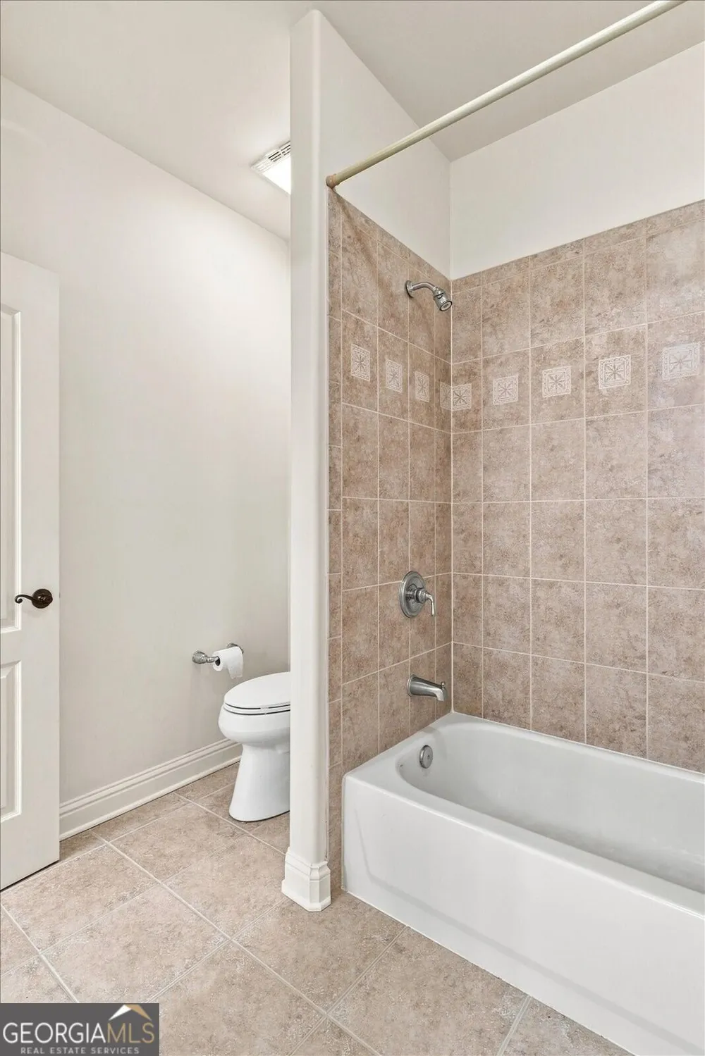6163 TALMADGE RUN Acworth, GA 30101
