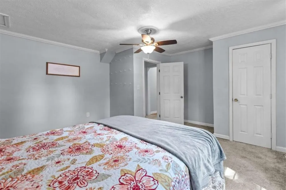 105 Avenue C Carrollton, GA 30117
