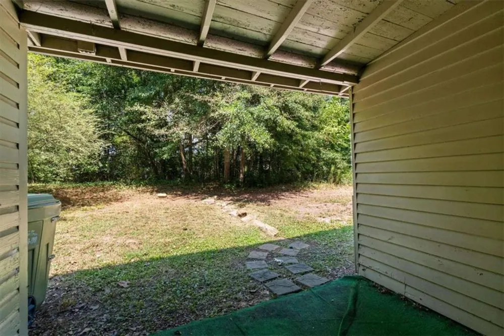 105 Avenue C Carrollton, GA 30117