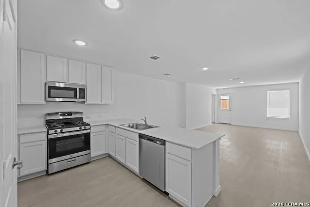 6050 Remember Way Von Ormy, TX 78073