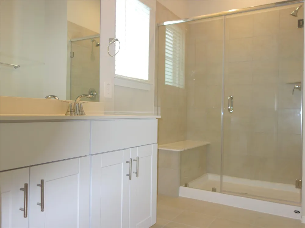 701 Sand Dollar Drive Kemah, TX 77565