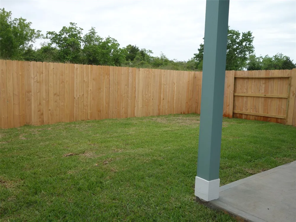 701 Sand Dollar Drive Kemah, TX 77565