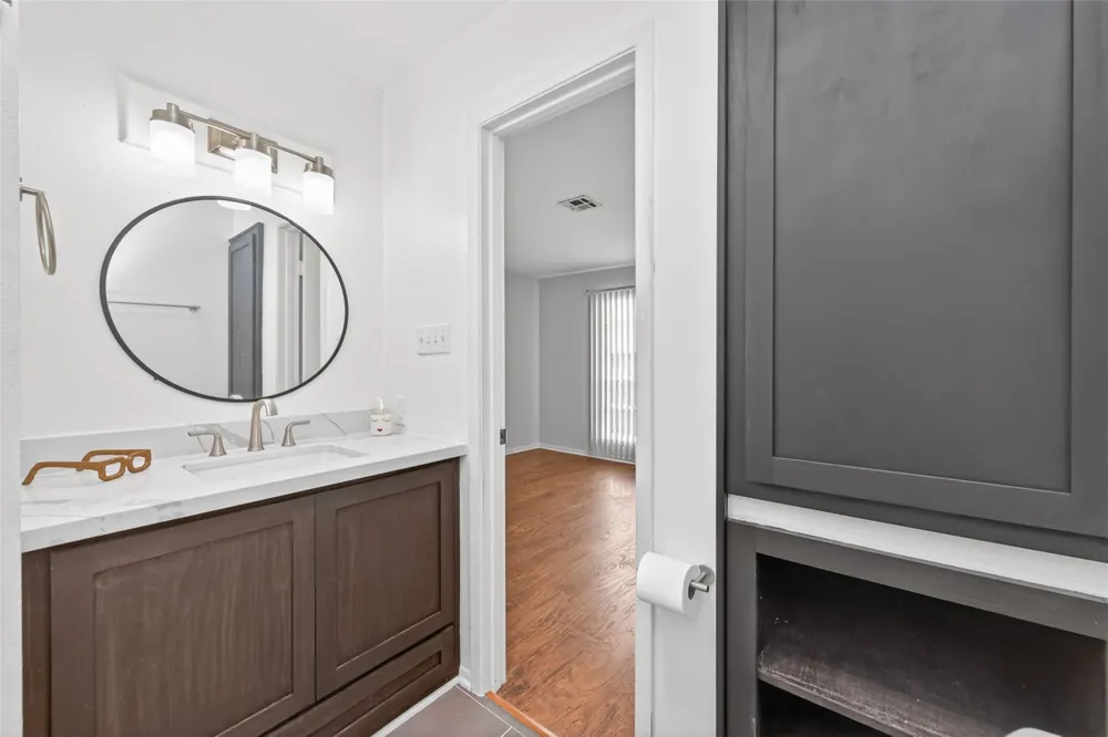 71 Regency Point Montgomery, TX 77356