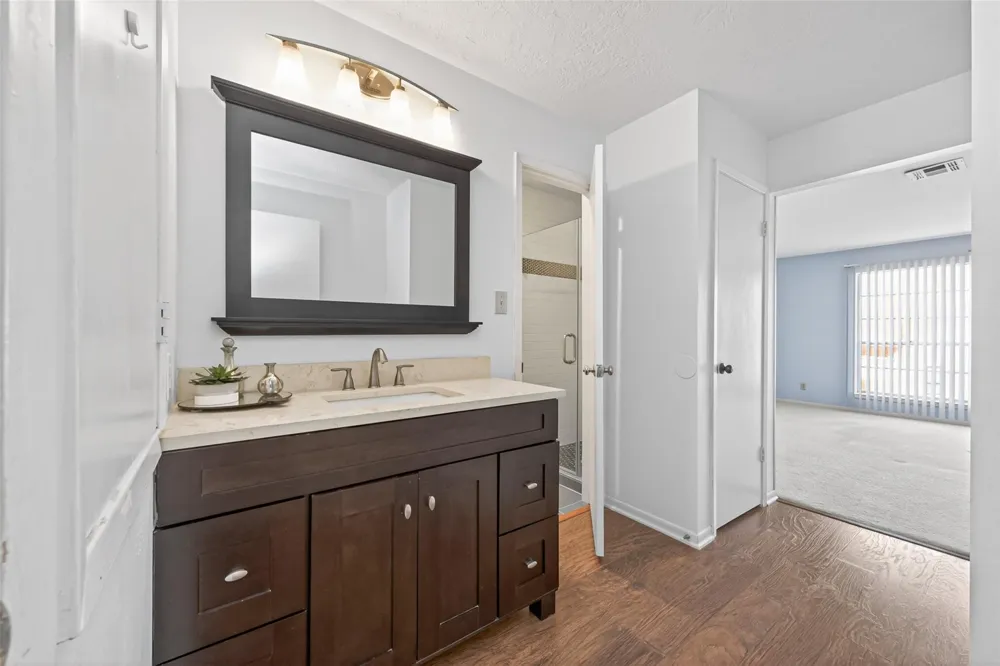 71 Regency Point Montgomery, TX 77356