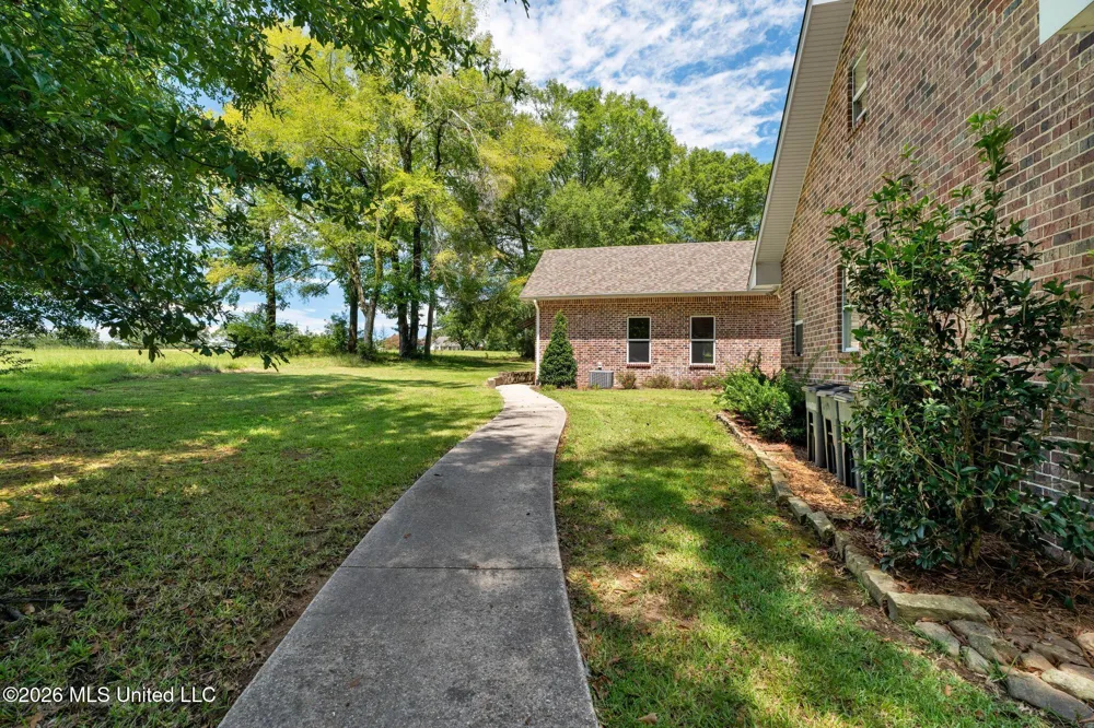 1189 Kenna Road Summit, MS 39666