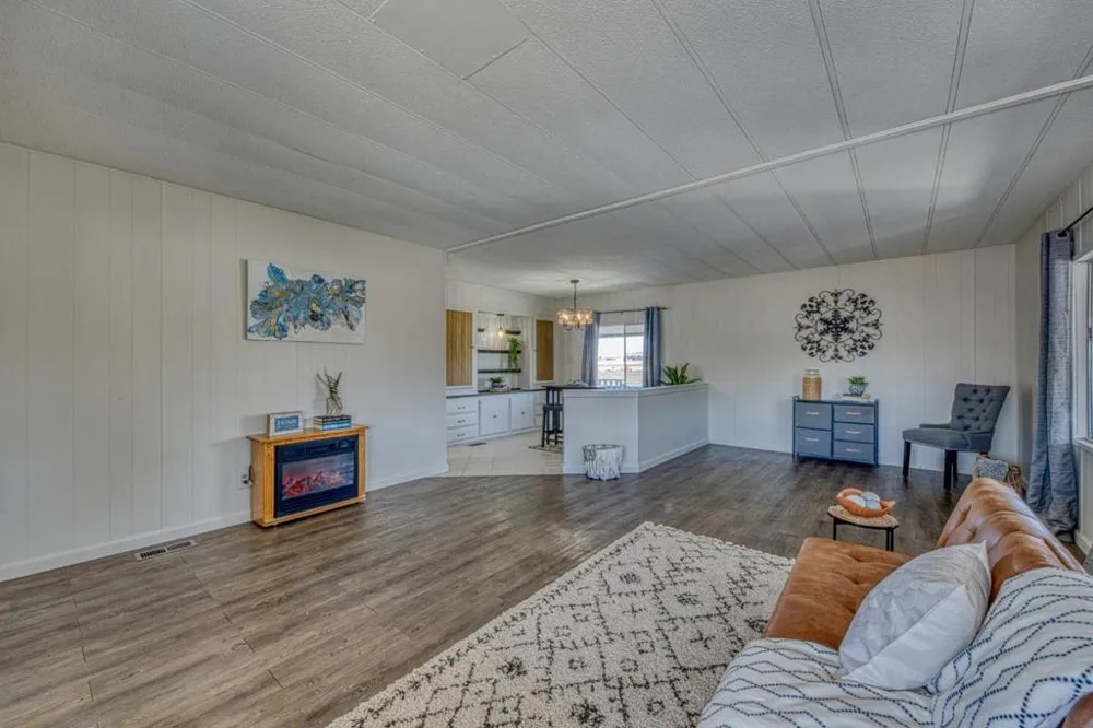 150 Kern Street #37 Salinas, CA 93905