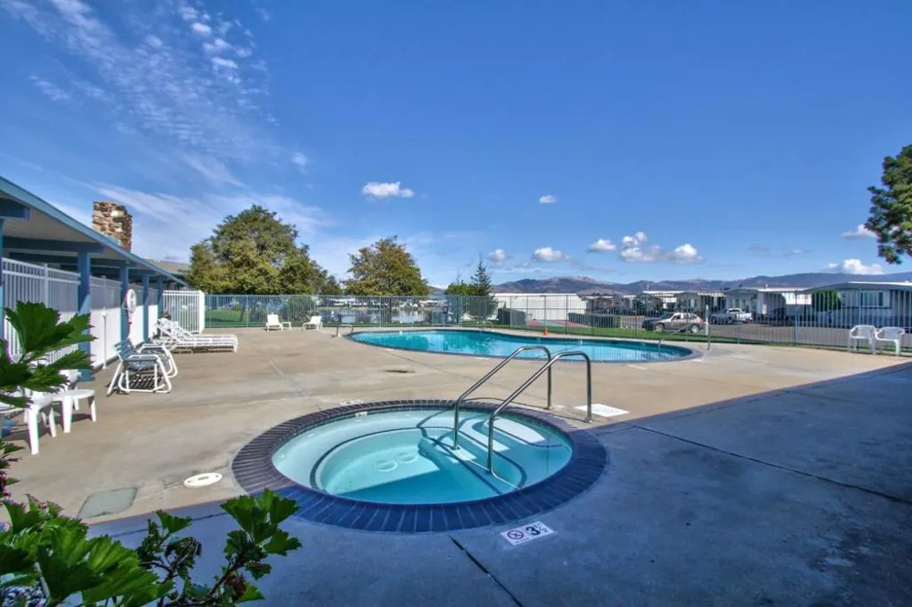 150 Kern Street #37 Salinas, CA 93905