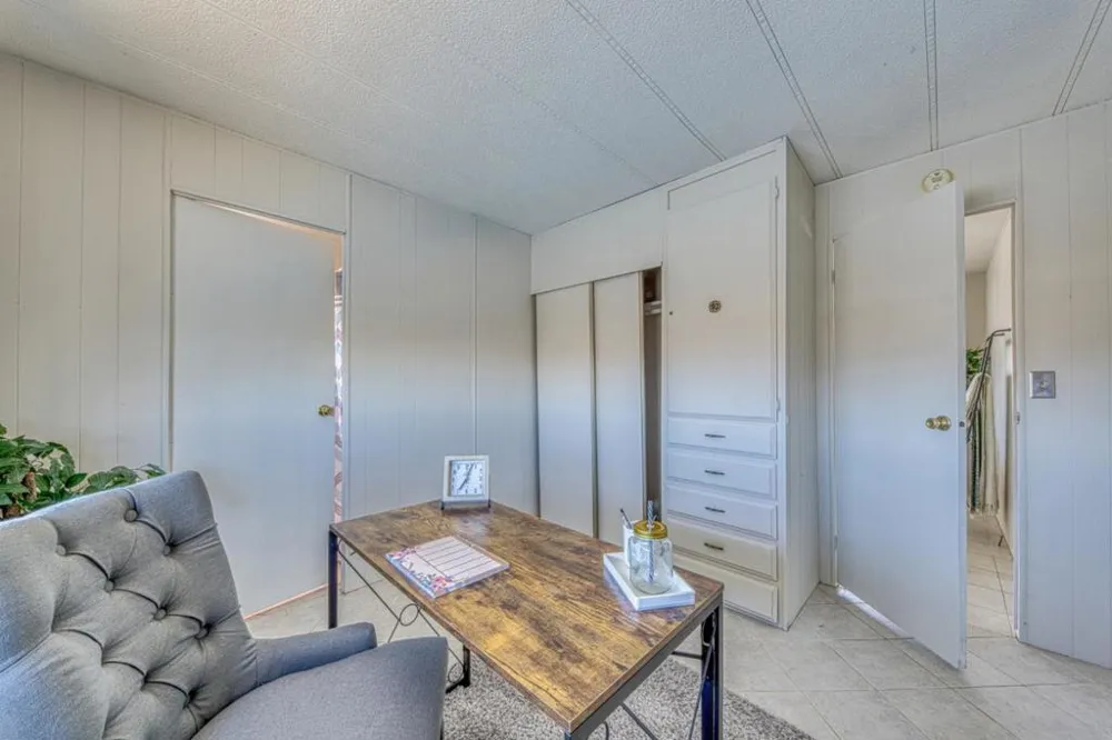 150 Kern Street #37 Salinas, CA 93905