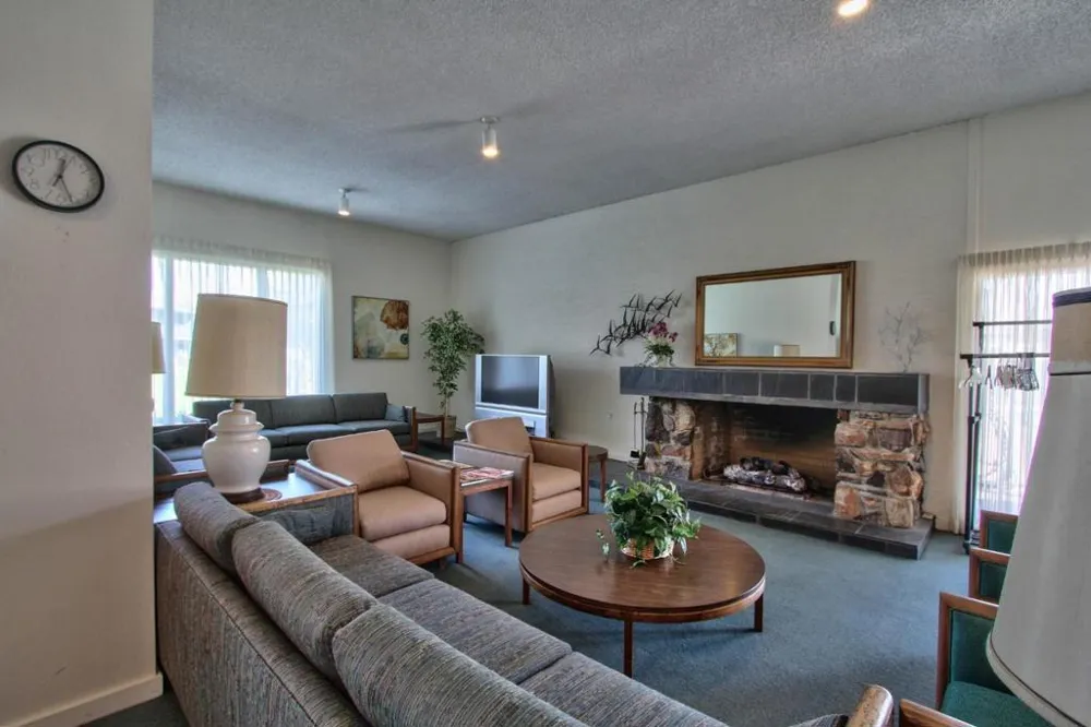 150 Kern Street #37 Salinas, CA 93905