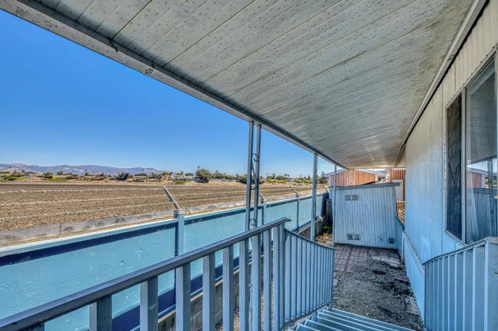 150 Kern Street #37 Salinas, CA 93905