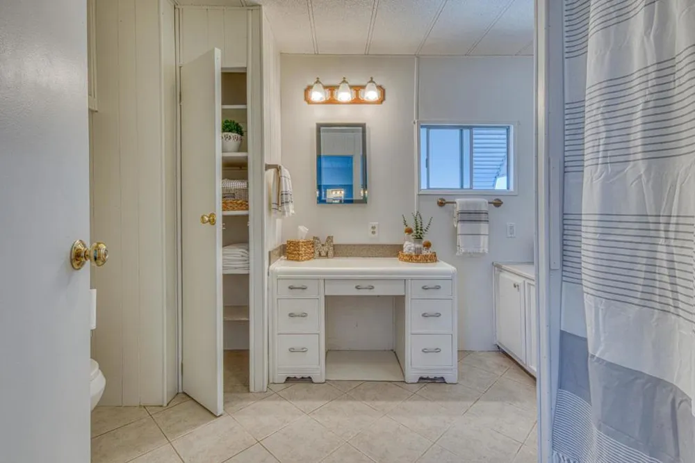 150 Kern Street #37 Salinas, CA 93905