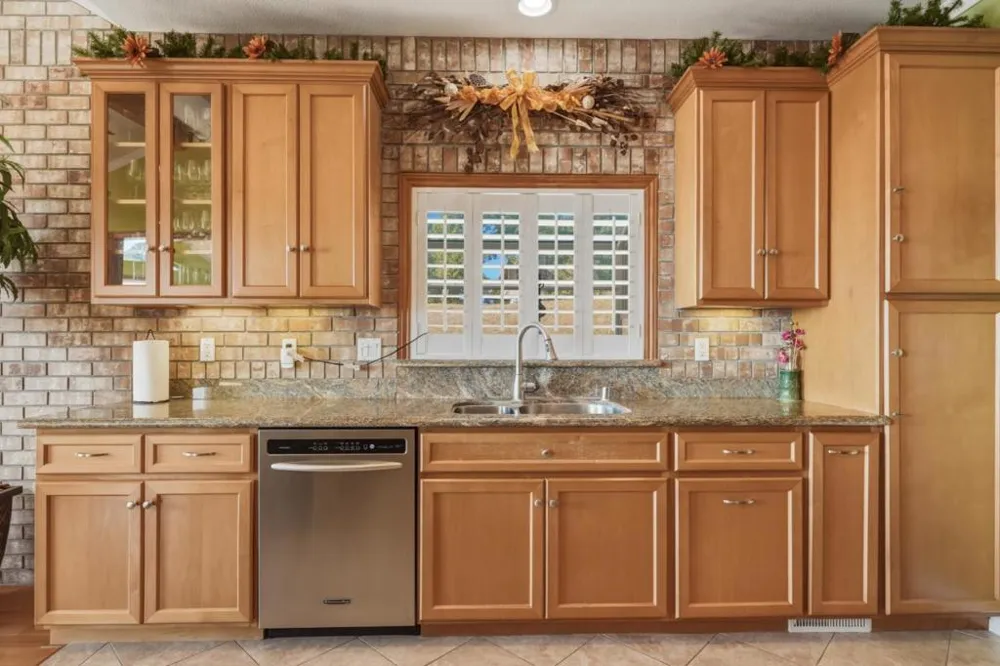 7741 Al Drive Glenhaven, CA 95443