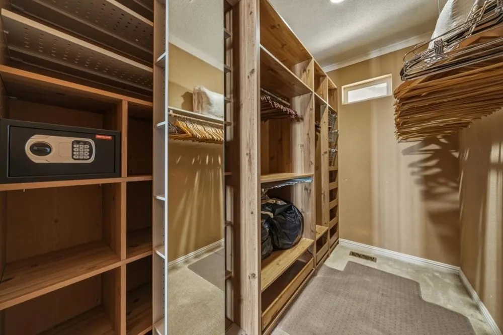 7741 Al Drive Glenhaven, CA 95443