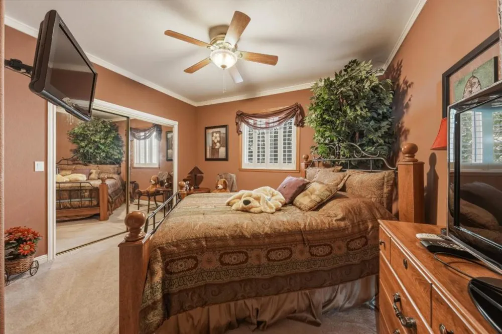 7741 Al Drive Glenhaven, CA 95443