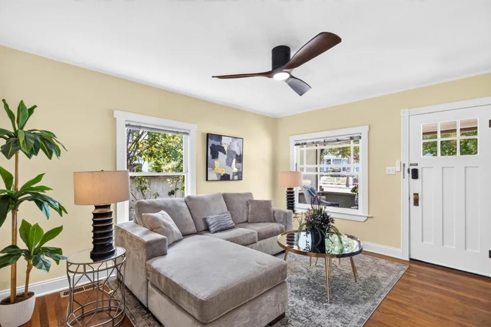 825 Jefferson Street Santa Clara, CA 95050