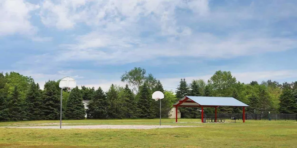 14519 Lemontree Lane West Olive, MI 49460