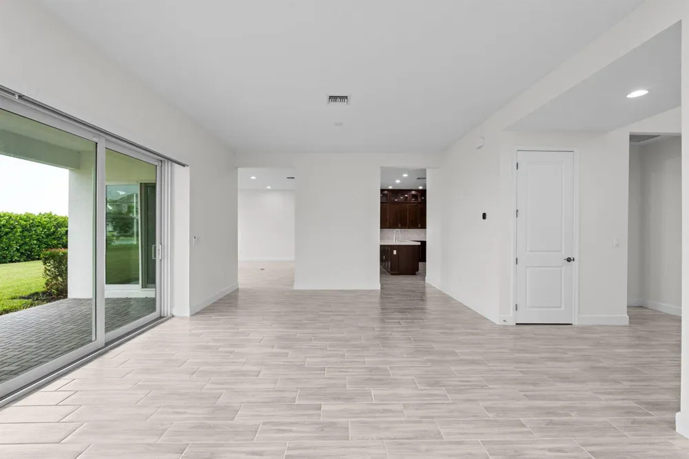 5627 Opal Drive Westlake, FL 33470