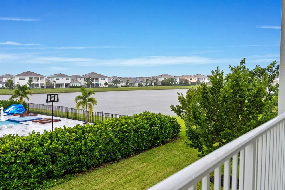 5627 Opal Drive Westlake, FL 33470