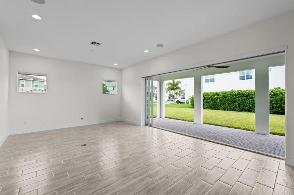 5627 Opal Drive Westlake, FL 33470