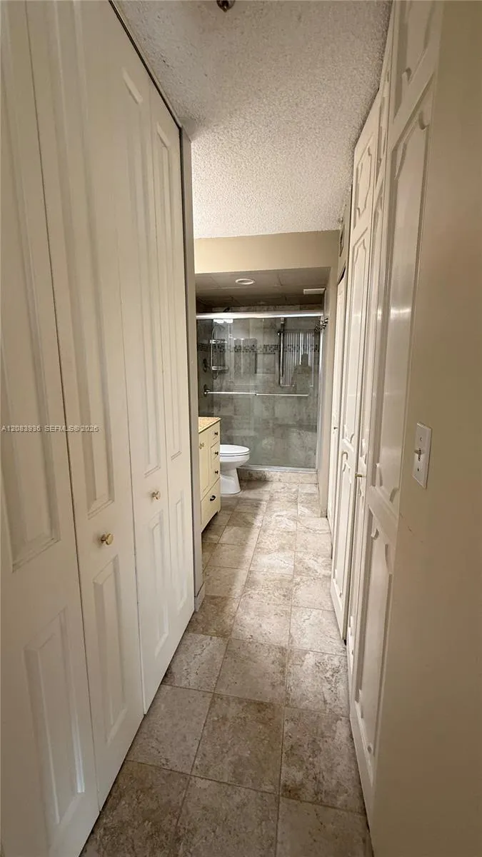 3720 Inverrary Dr #1W Lauderhill, FL 33319