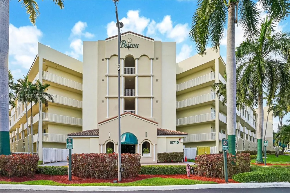 10710 NW 66th St #313 Doral, FL 33178