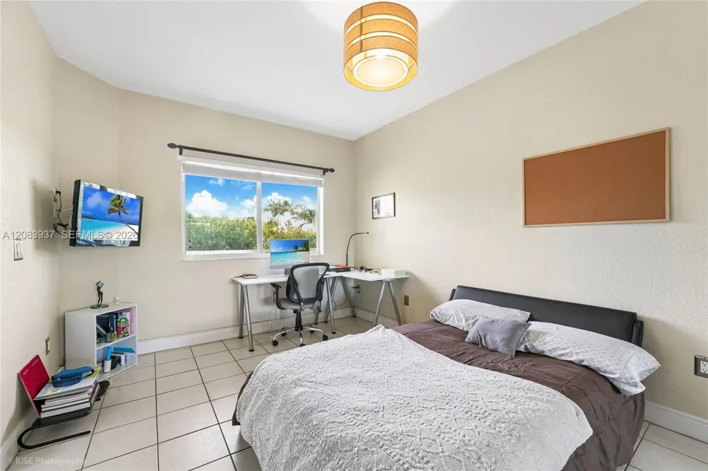 10710 NW 66th St #313 Doral, FL 33178