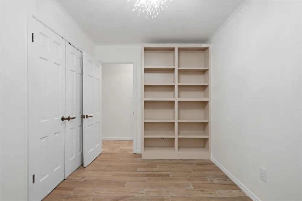 3637 E 48th Place Tulsa, OK 74135
