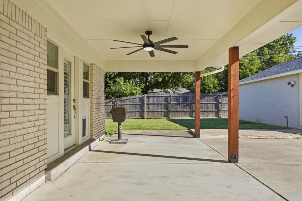 3637 E 48th Place Tulsa, OK 74135