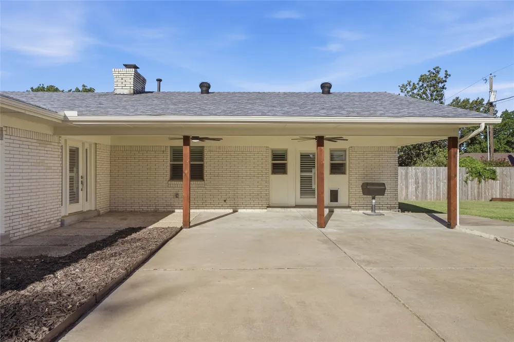 3637 E 48th Place Tulsa, OK 74135