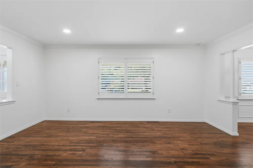 3637 E 48th Place Tulsa, OK 74135