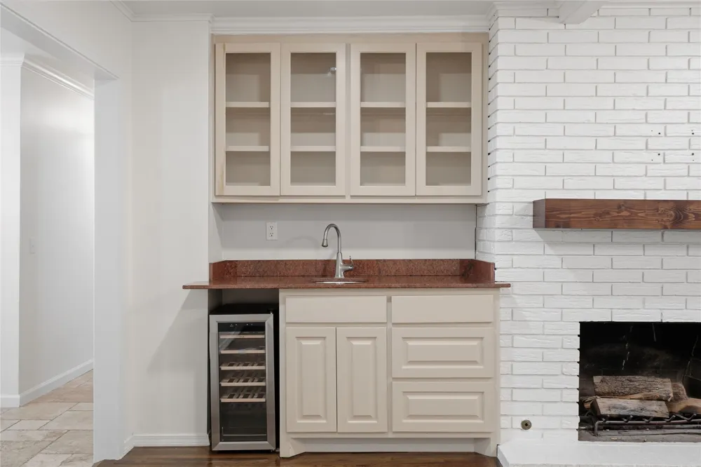 3637 E 48th Place Tulsa, OK 74135