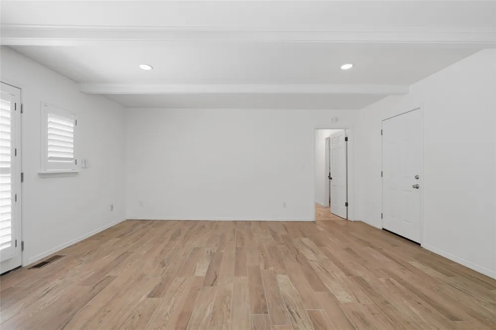 3637 E 48th Place Tulsa, OK 74135