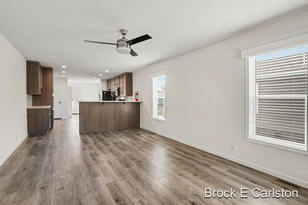 1283 E Ellis Road #27 Norton Shores City, MI 49441