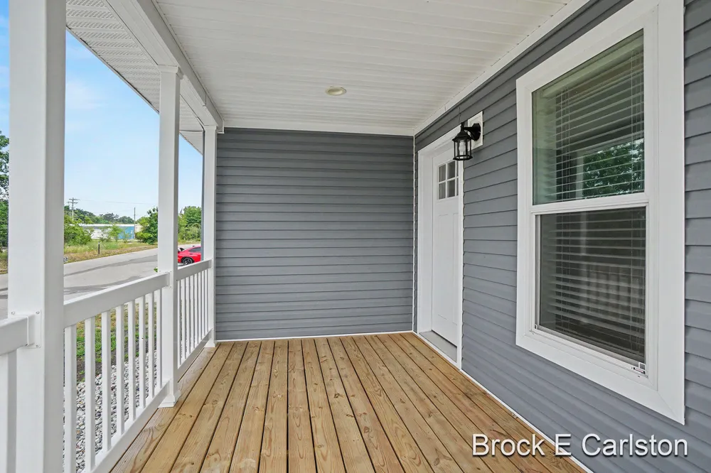 1283 E Ellis Road #27 Norton Shores City, MI 49441