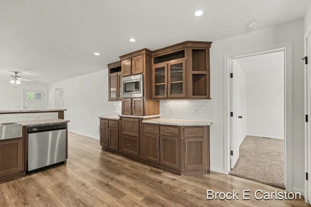 1283 E Ellis Road #10 Norton Shores City, MI 49441