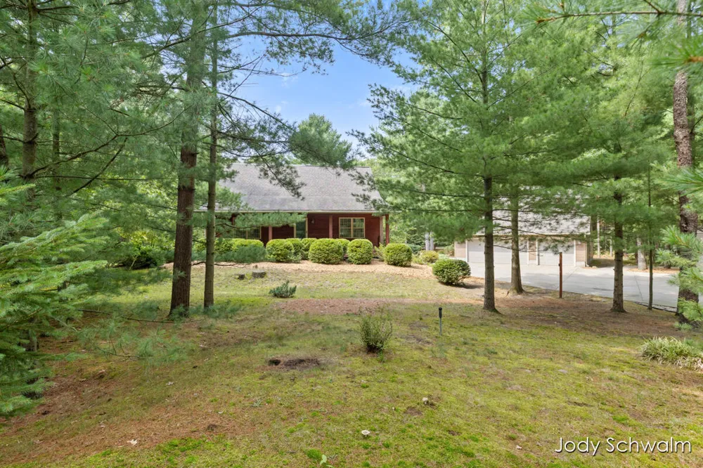 2175 Orshal Road Laketon Township, MI 49445