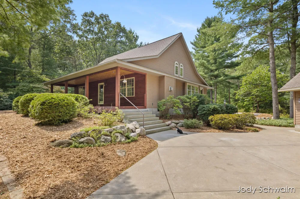 2175 Orshal Road Laketon Township, MI 49445