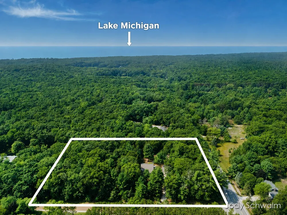 2175 Orshal Road Laketon Township, MI 49445