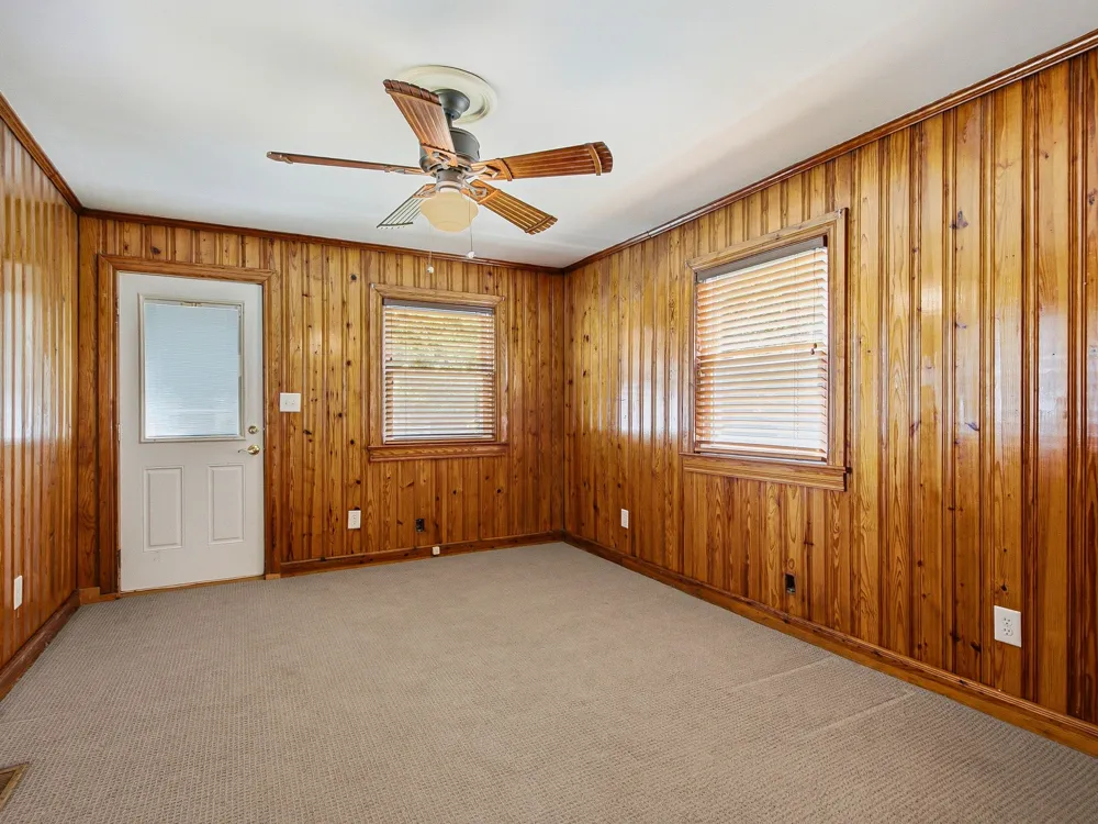 1063 Louisville Hwy Goodlettsville, TN 37072