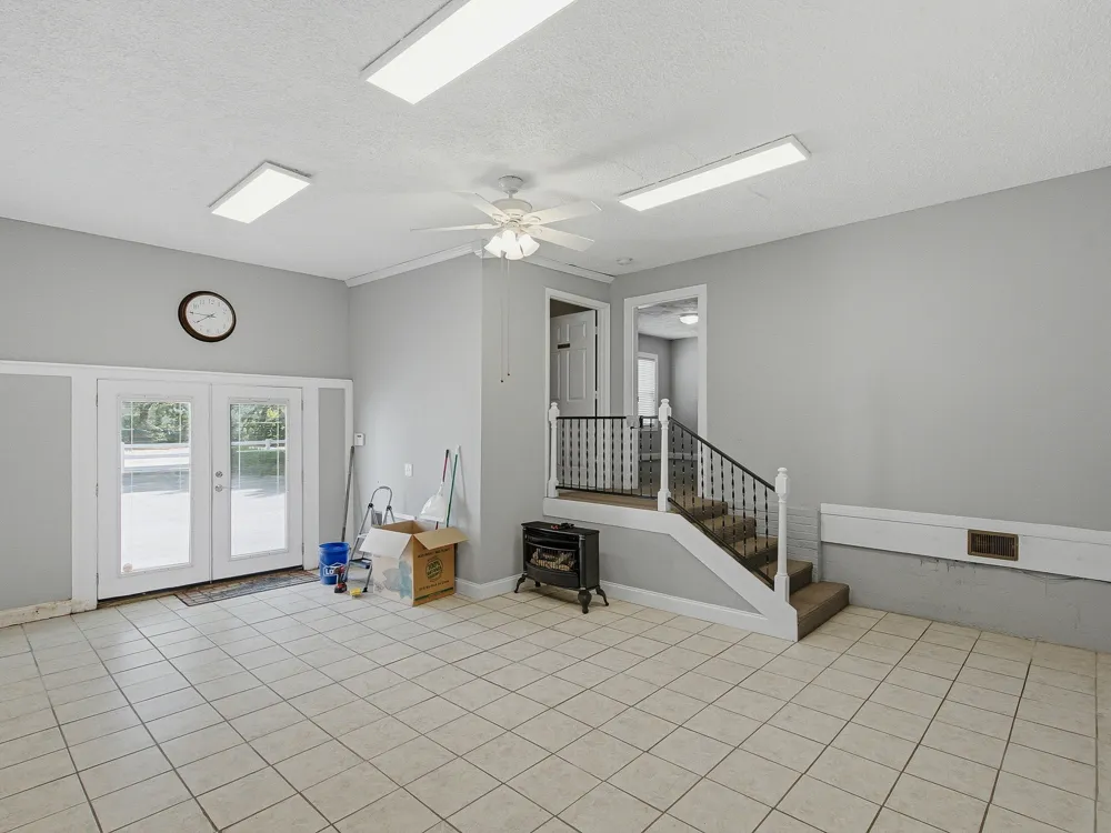 1063 Louisville Hwy Goodlettsville, TN 37072