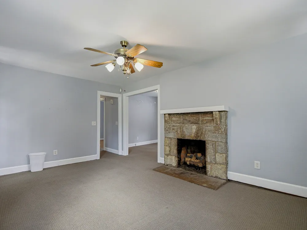 1063 Louisville Hwy Goodlettsville, TN 37072