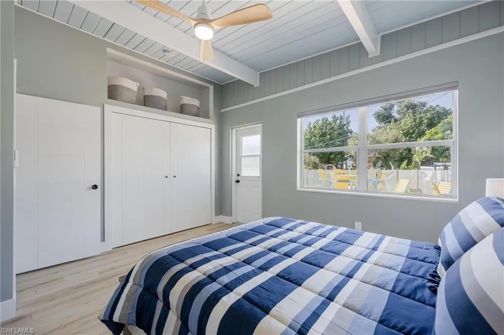 434 Lagoon Drive Sanibel, FL 33957
