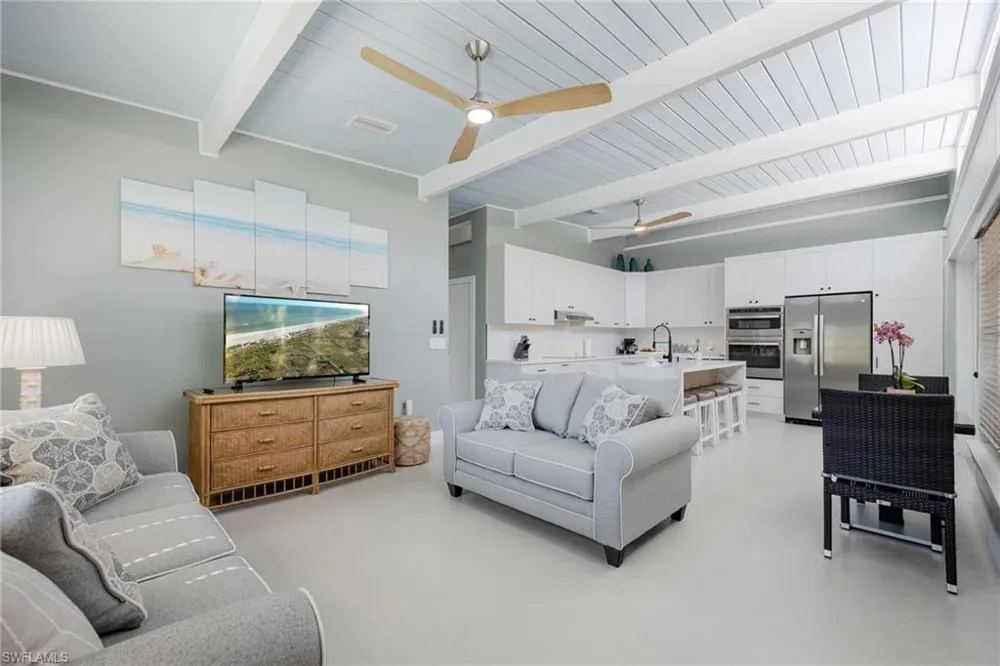 434 Lagoon Drive Sanibel, FL 33957
