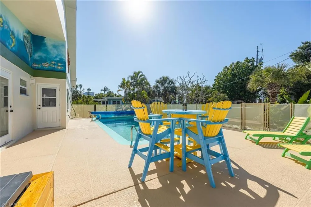 434 Lagoon Drive Sanibel, FL 33957