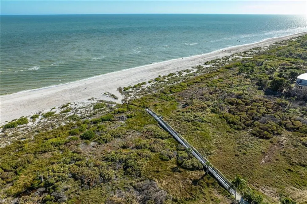 434 Lagoon Drive Sanibel, FL 33957