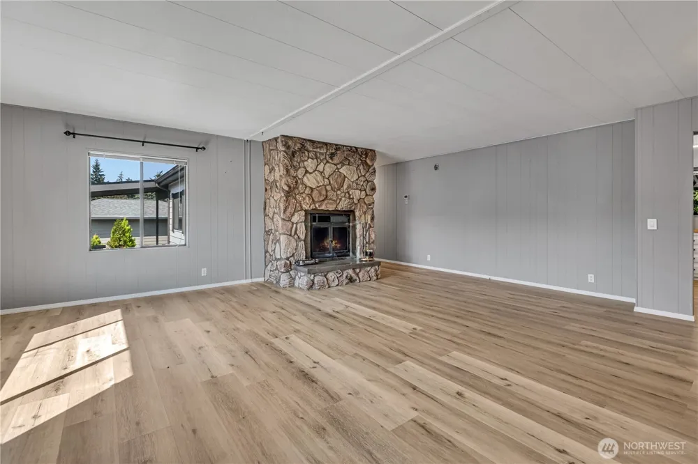 2500 Alder Street ##332 Milton, WA 98354
