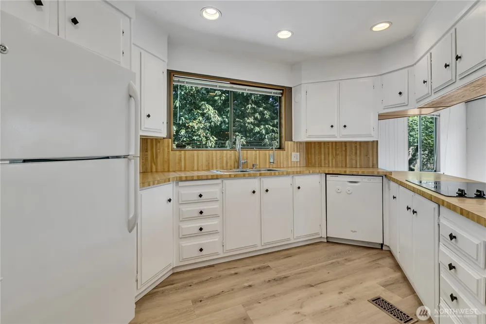 2500 Alder Street ##332 Milton, WA 98354