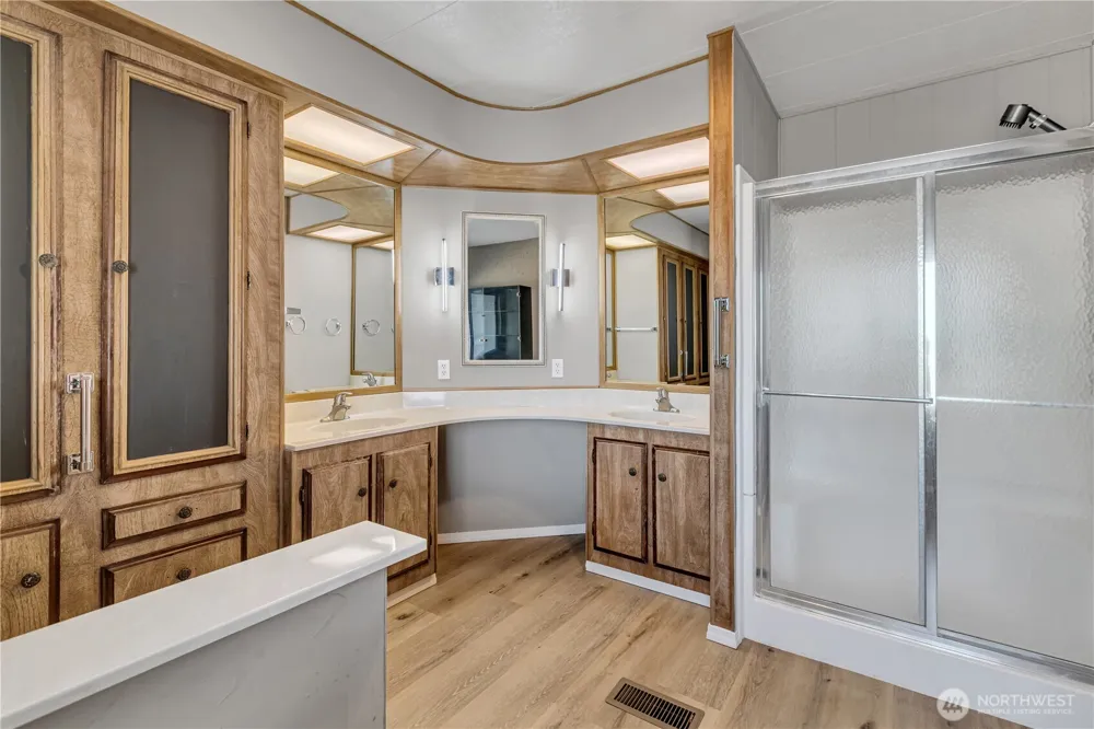2500 Alder Street ##332 Milton, WA 98354
